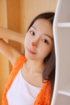 丰满的女学生在线观看